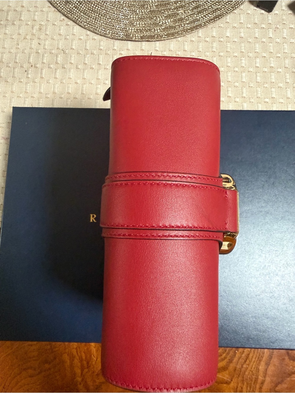 Wellington Ralph Lauren Red Leather Shoulder Bag with Gold Hardware - Picture 4 of 8